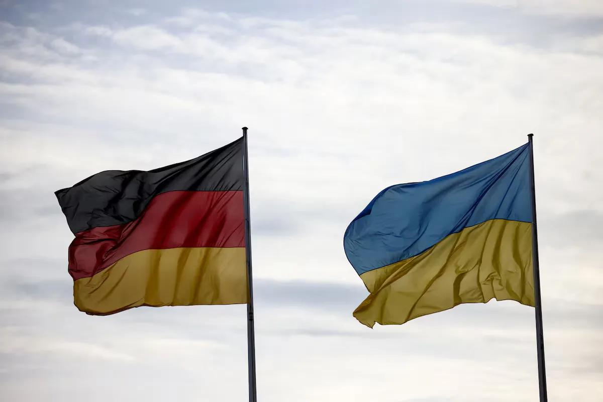 Берлін закриває головний притулок для українців у «Тегелі»: символ гостинності перетворюється на новий міський район і новий етап у житті тисяч людей